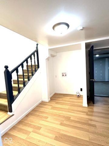 5725 Greenfield Avenue, Indianapolis, IN 46219