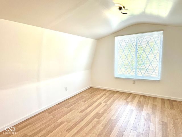 5725 Greenfield Avenue, Indianapolis, IN 46219