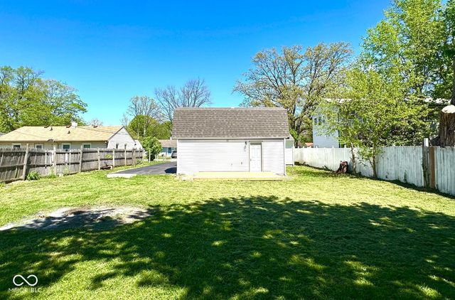 5725 Greenfield Avenue, Indianapolis, IN 46219