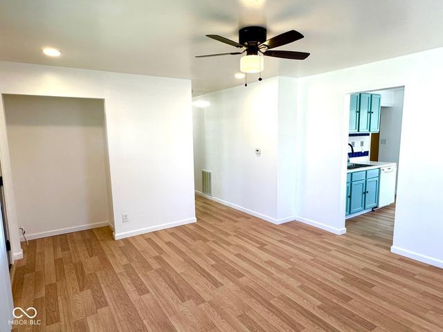 5725 Greenfield Avenue, Indianapolis, IN 46219