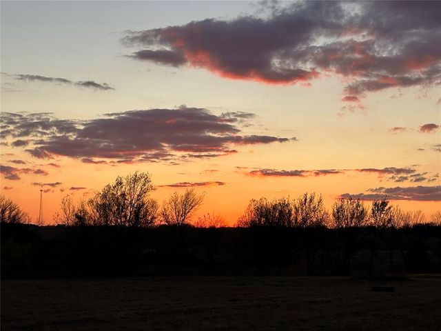 2178 Hux Drive, Blanchard, OK 73010