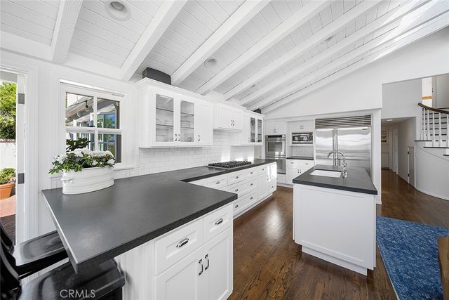 806 Emerald Bay, Laguna Beach, CA 92651