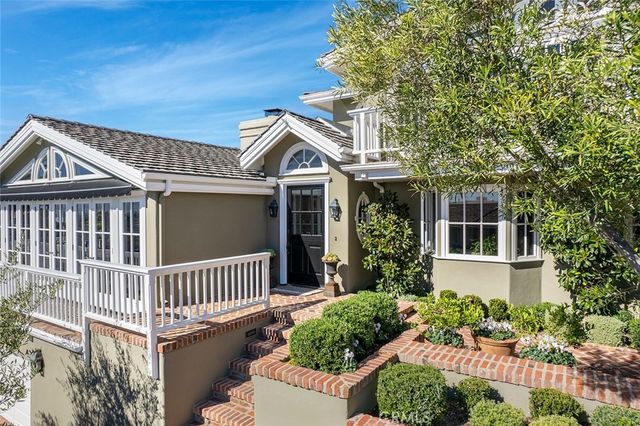 806 Emerald Bay, Laguna Beach, CA 92651