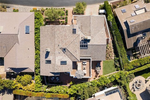 806 Emerald Bay, Laguna Beach, CA 92651