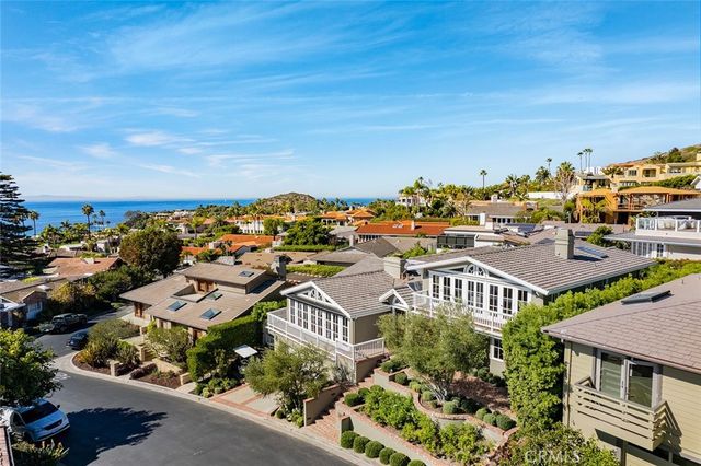 806 Emerald Bay, Laguna Beach, CA 92651