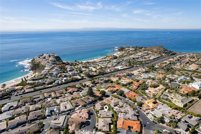 806 Emerald Bay, Laguna Beach, CA 92651