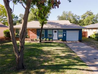 713 Nottingham Drive, Richardson, TX 75080