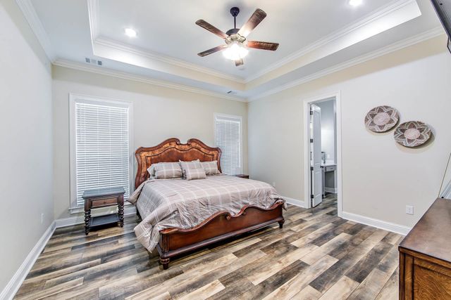 276 South Sugarfield Drive, Thibodaux, LA 70301