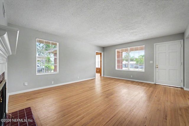 5321 ROLLINS Avenue, Jacksonville, FL 32207