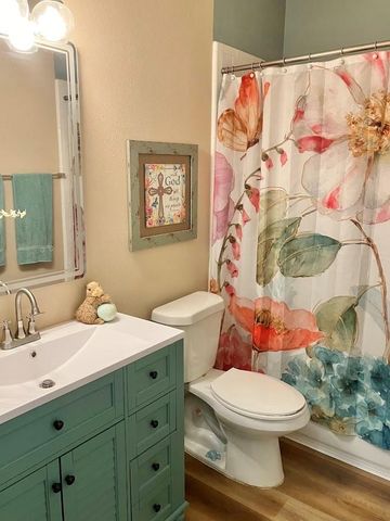 1610 Diamond Brook Drive, Houston, TX 77062