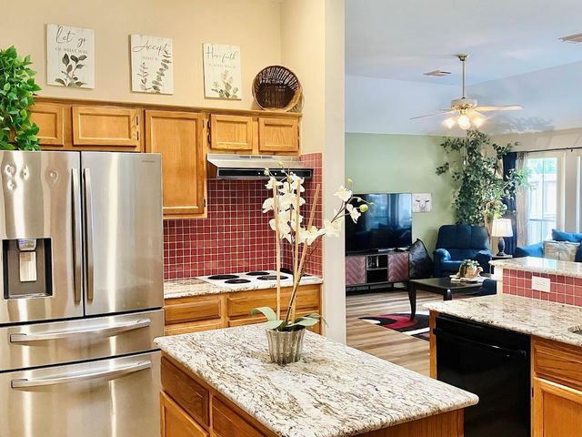 1610 Diamond Brook Drive, Houston, TX 77062