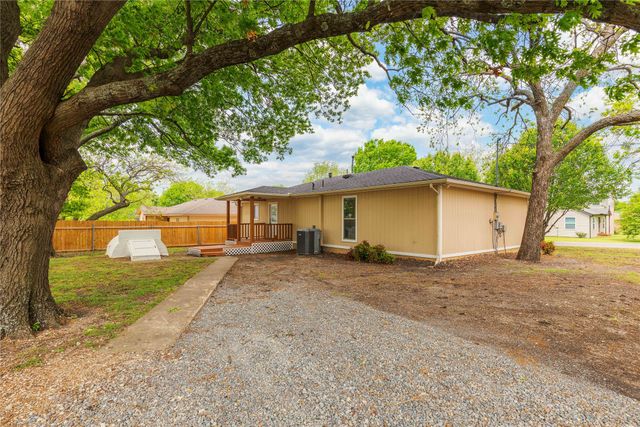 209 W Houston Lane, Van Alstyne, TX 75495