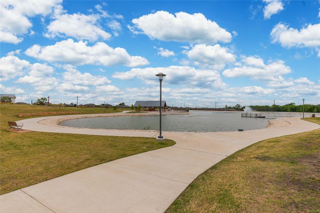 209 W Houston Lane, Van Alstyne, TX 75495