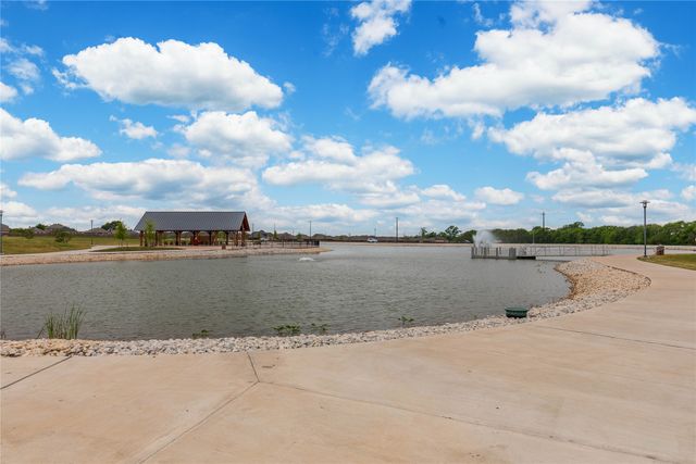 209 W Houston Lane, Van Alstyne, TX 75495