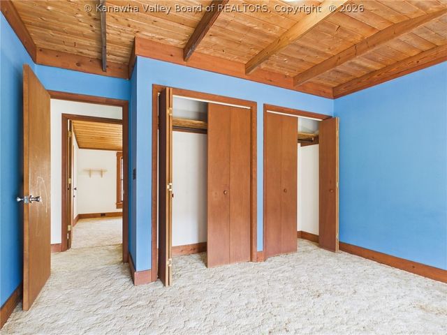 5152 Servia Elmira Road, Duck, WV 25063