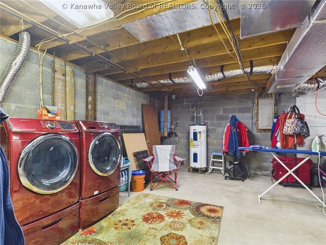 5152 Servia Elmira Road, Duck, WV 25063