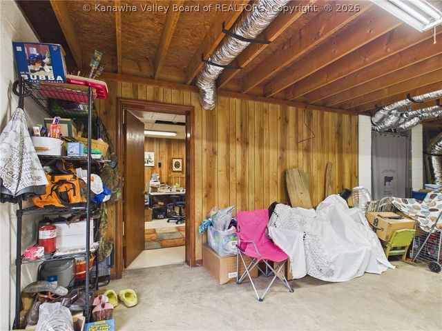 5152 Servia Elmira Road, Duck, WV 25063