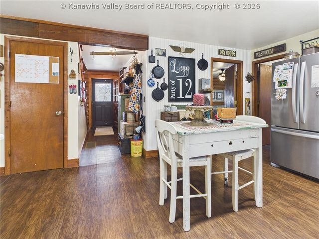 5152 Servia Elmira Road, Duck, WV 25063