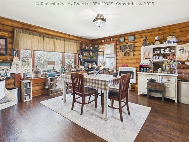 5152 Servia Elmira Road, Duck, WV 25063