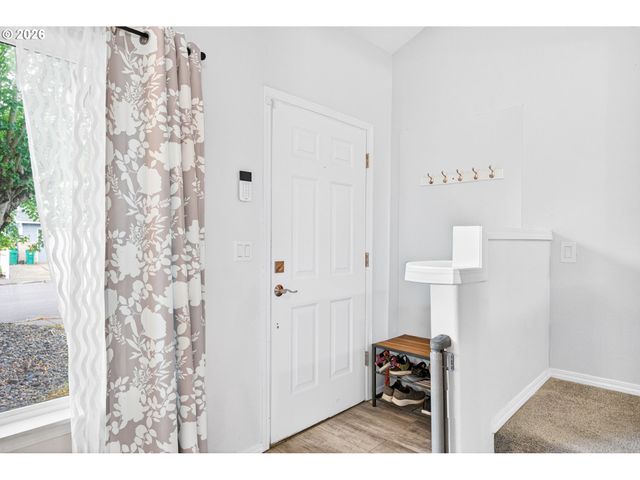 6905 Sw 188TH Ave, Beaverton, OR 97007
