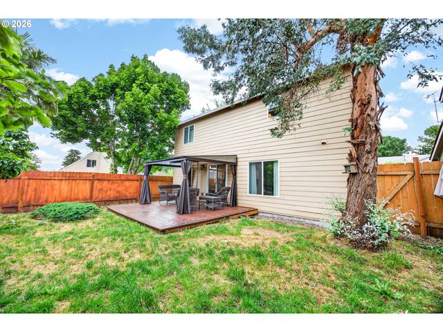 6905 Sw 188TH Ave, Beaverton, OR 97007