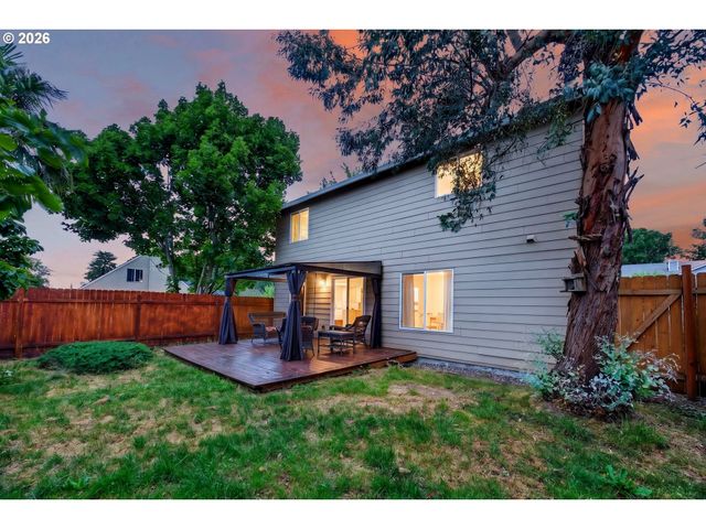 6905 Sw 188TH Ave, Beaverton, OR 97007