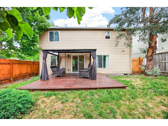 6905 Sw 188TH Ave, Beaverton, OR 97007