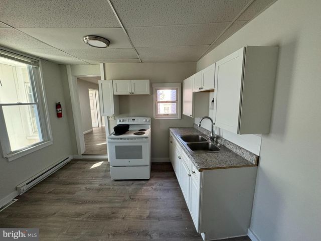 34 N 7TH ST, Lebanon, PA 17046