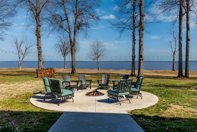 27600 S 563 Road, Monkey Island, OK 74331