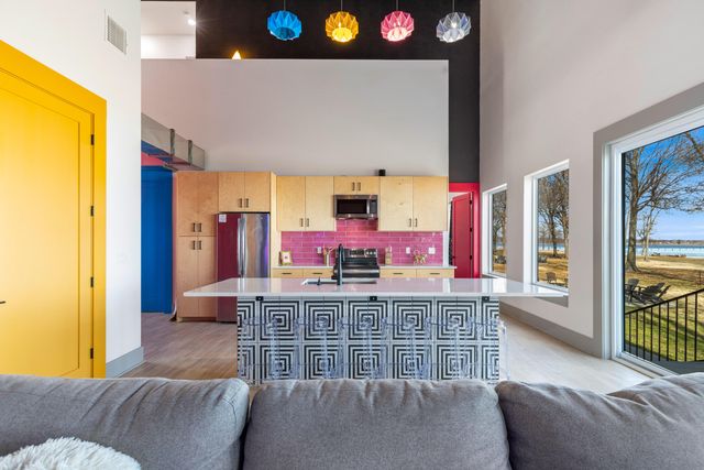 27600 S 563 Road, Monkey Island, OK 74331