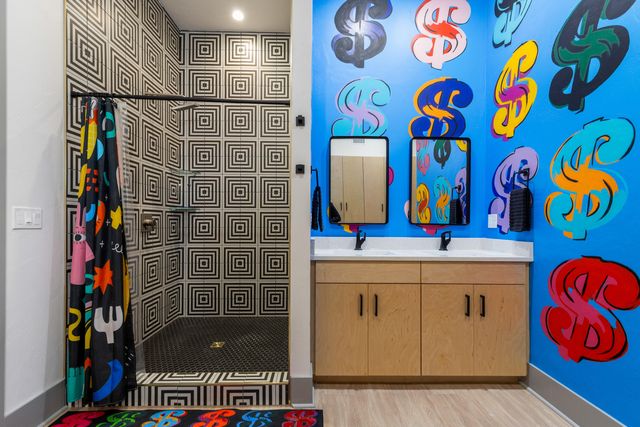 27600 S 563 Road, Monkey Island, OK 74331