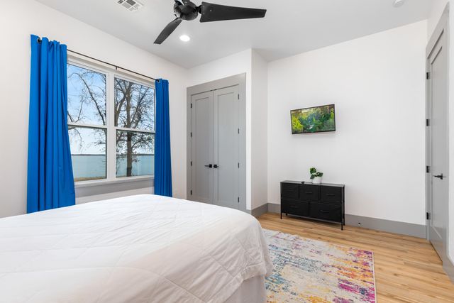 27600 S 563 Road, Monkey Island, OK 74331