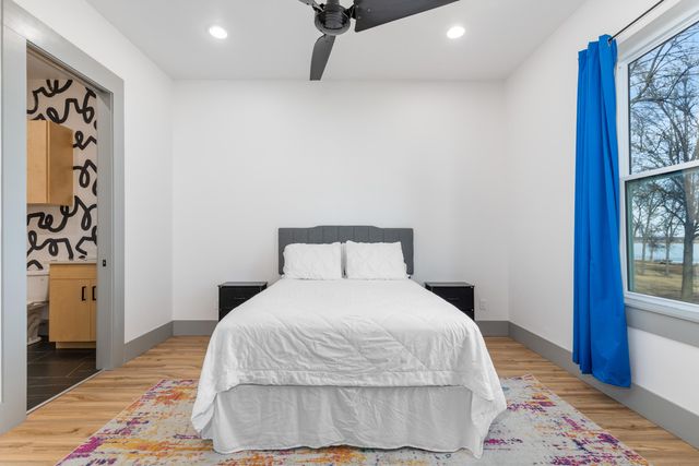 27600 S 563 Road, Monkey Island, OK 74331