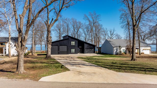 27600 S 563 Road, Monkey Island, OK 74331