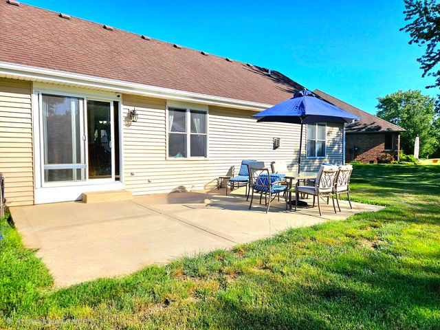 88 Bergamo Court, Crown Point, IN 46307