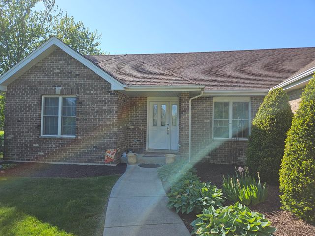 88 Bergamo Court, Crown Point, IN 46307