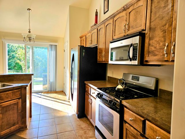 88 Bergamo Court, Crown Point, IN 46307
