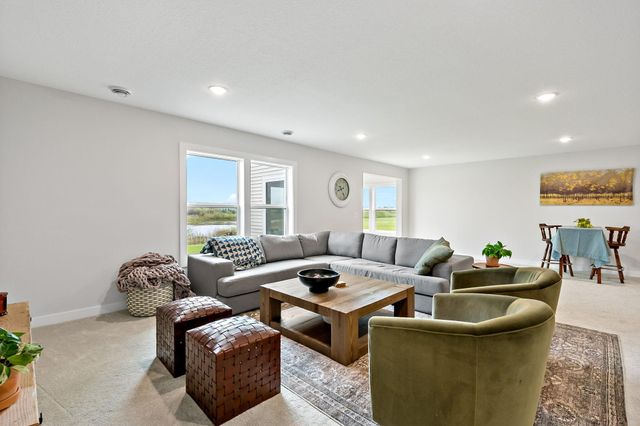 3299 Linden Avenue Court N, Lake Elmo, MN 55042