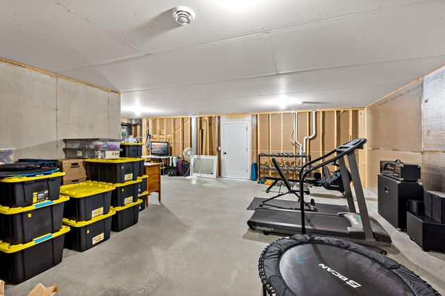 3299 Linden Avenue Court N, Lake Elmo, MN 55042