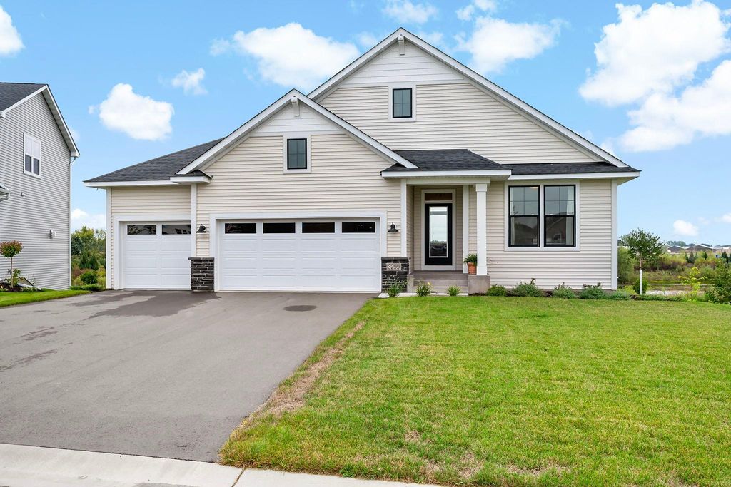 3299 Linden Avenue Court N, Lake Elmo, MN 55042 — exterior