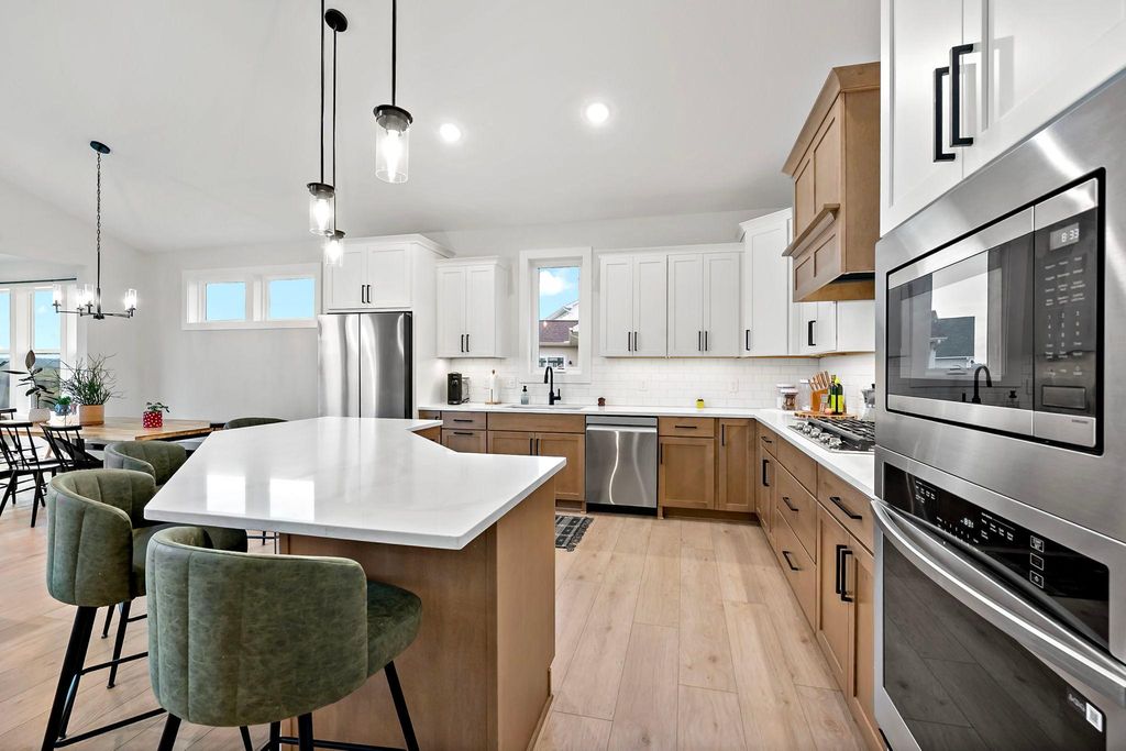 3299 Linden Avenue Court N, Lake Elmo, MN 55042 — photo 5