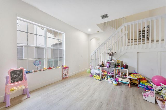 4414 MORGAN Lane, Davie, FL 33328