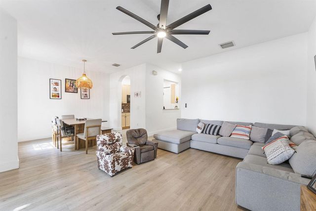 4414 MORGAN Lane, Davie, FL 33328