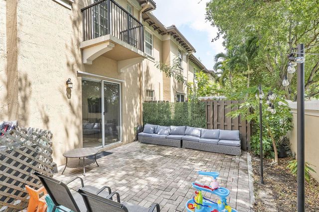 4414 MORGAN Lane, Davie, FL 33328