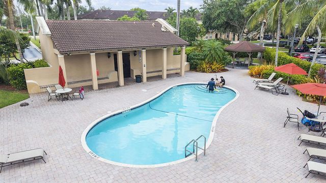 4414 MORGAN Lane, Davie, FL 33328