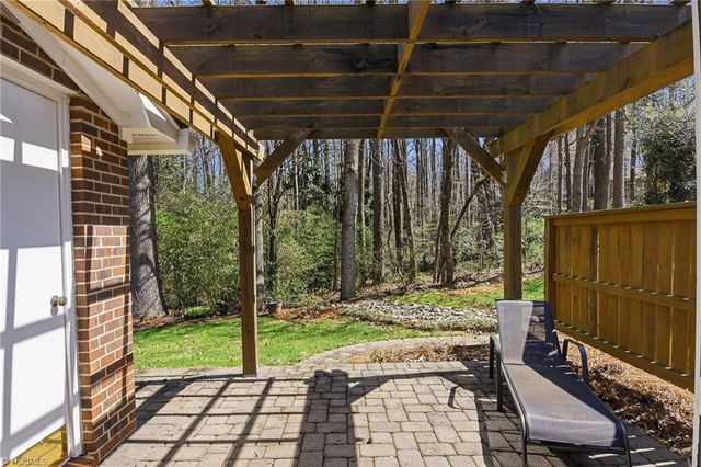 29 Brownstone Lane, Greensboro, NC 27410