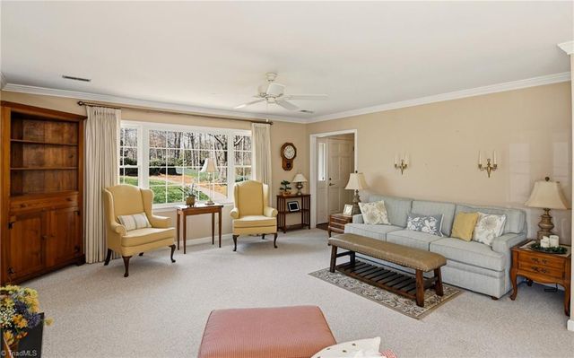 29 Brownstone Lane, Greensboro, NC 27410