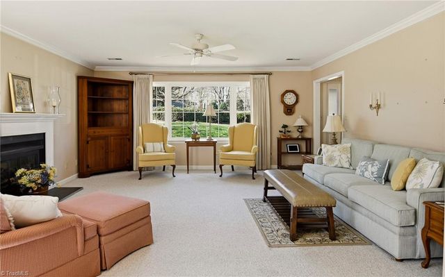 29 Brownstone Lane, Greensboro, NC 27410