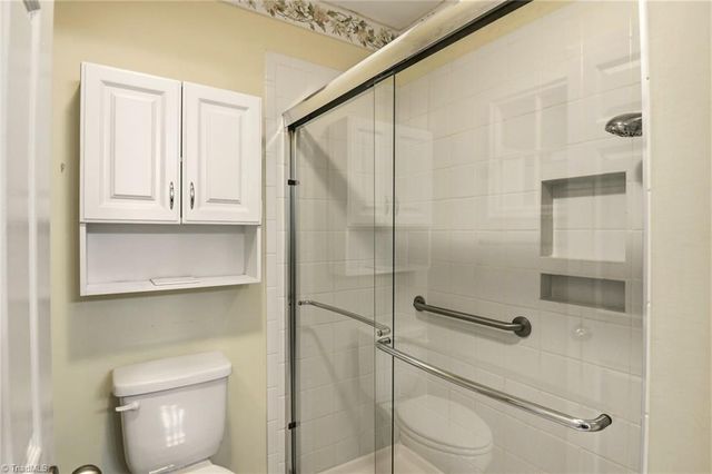 29 Brownstone Lane, Greensboro, NC 27410