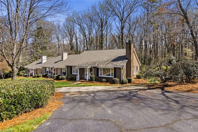 29 Brownstone Lane, Greensboro, NC 27410